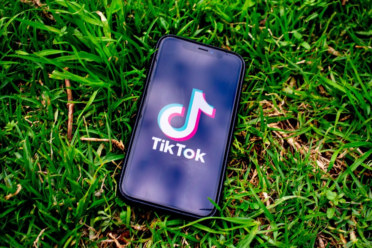 Comment créer un buzz sur TikTok avec une vidéo virale